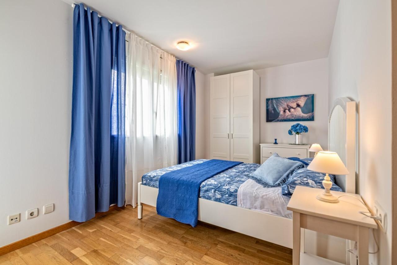 Apartamento lujo& piscina junto Barcelona Centro Ripollet Exterior foto
