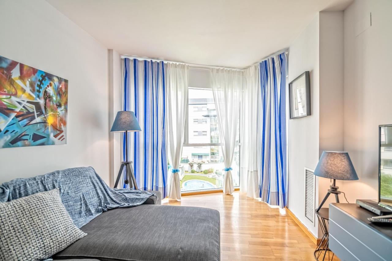 Apartamento lujo& piscina junto Barcelona Centro Ripollet Exterior foto