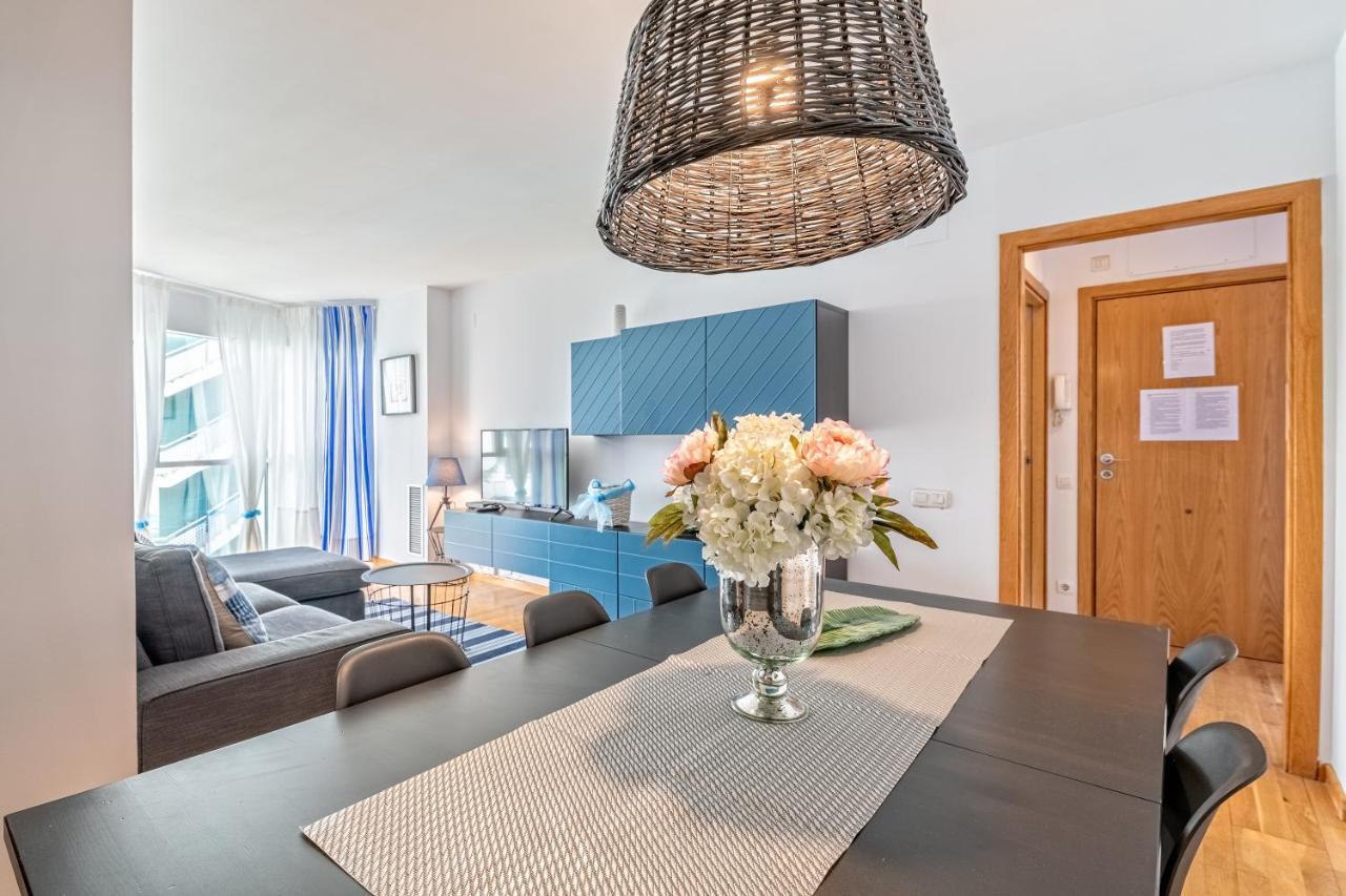 Apartamento lujo& piscina junto Barcelona Centro Ripollet Exterior foto
