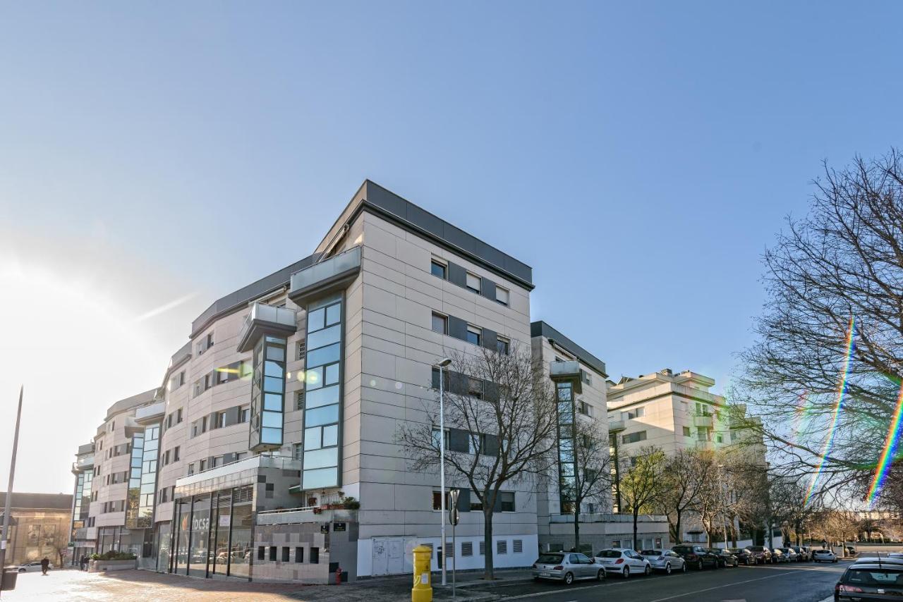 Apartamento lujo& piscina junto Barcelona Centro Ripollet Exterior foto